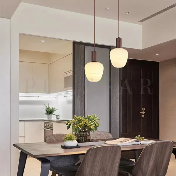 Современные тренды освещения 2026: комплект светильников над столом