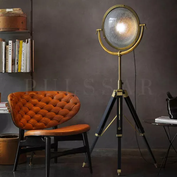 Современные тренды освещения 2026: торшер ретро прожектор