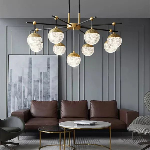 Люстры в гостиную 2026: плафоны на разных ярусах