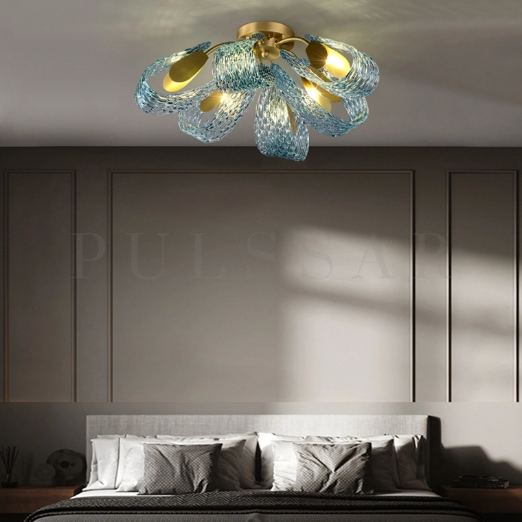 Люстра для спальни Lucia B Ch - освещение в маленькой спальне, выбор дизайнеров