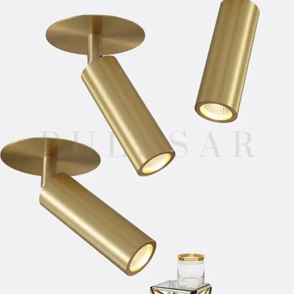 LED-подсветка: лампа светит на объекты, создавая акцентное освещение