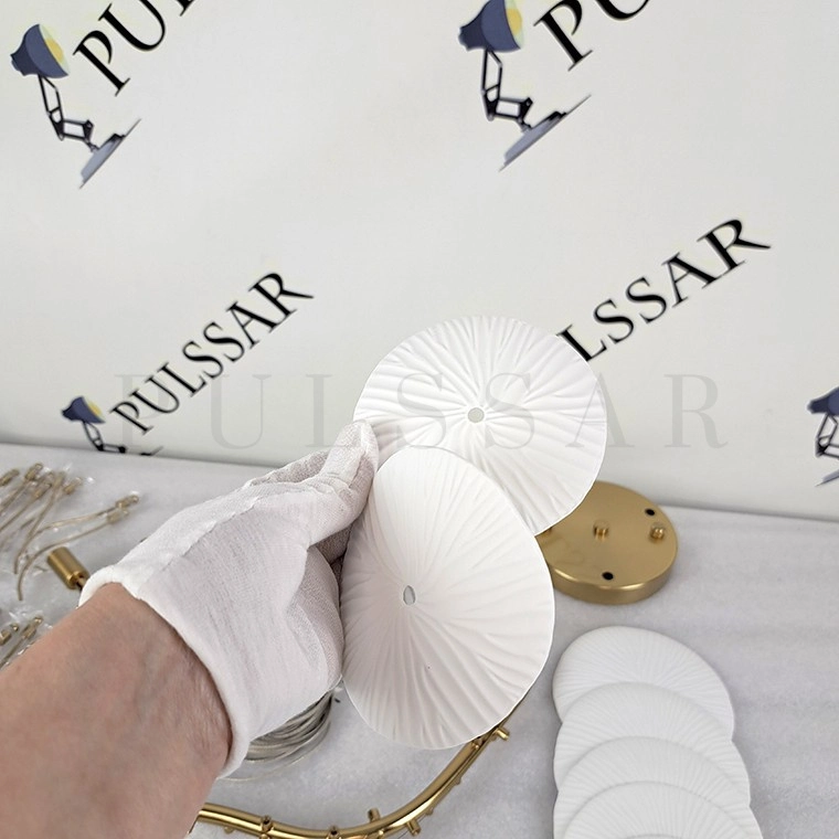 Кольцевая люстра GENTLE RING