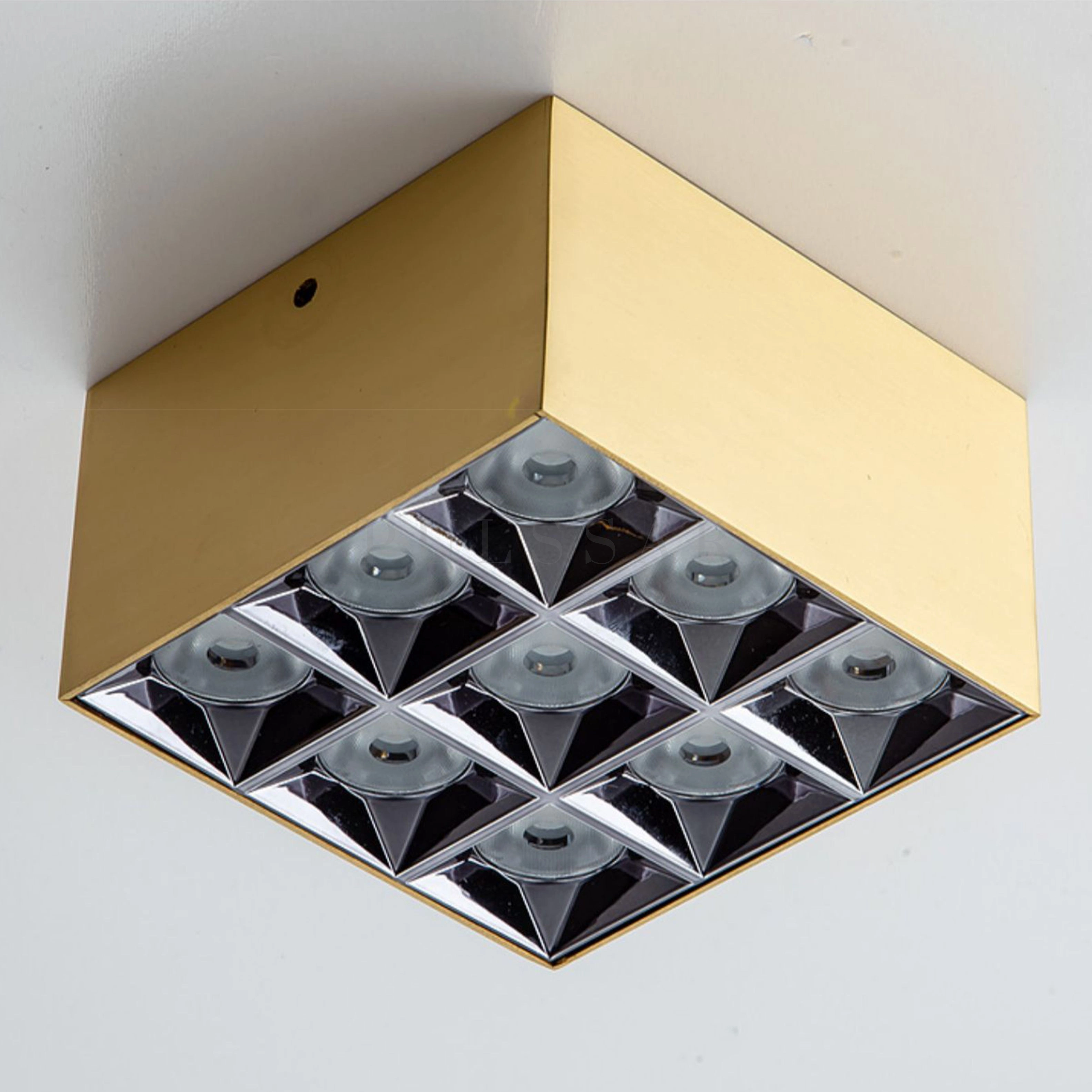 Точечный светильник CUP