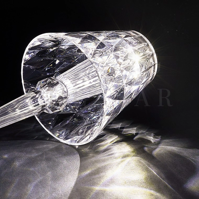 Настольная лампа CAREN