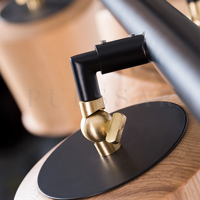 Реечная люстра CONNY