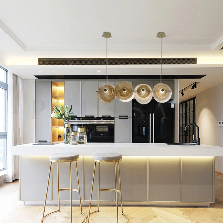 Реечная люстра VARSEL