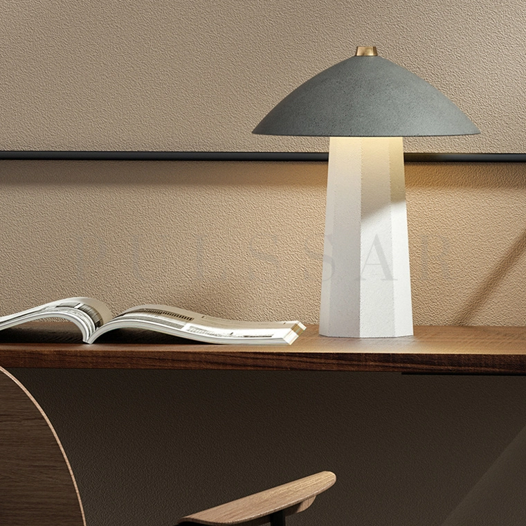 Настольная лампа ROMAR