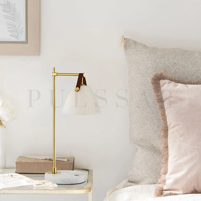 Настольная лампа HARIET