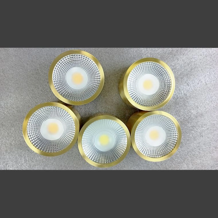 Точечный светильник SOLA