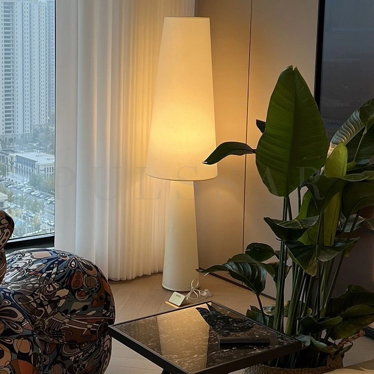 Торшер RUDVALD