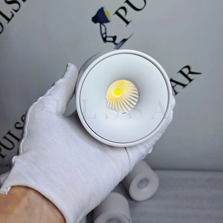 Точечный светильник Model 110