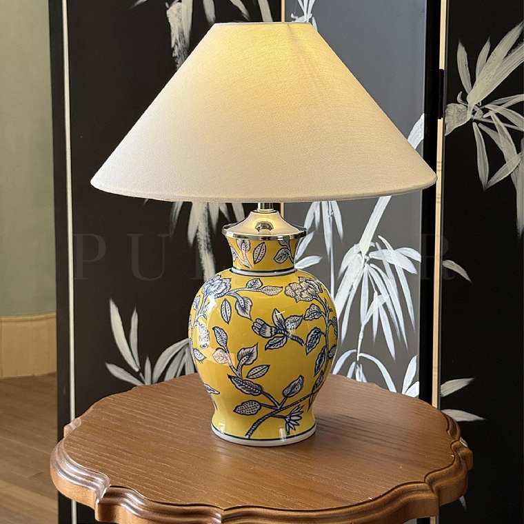 Настольная лампа RANSEI