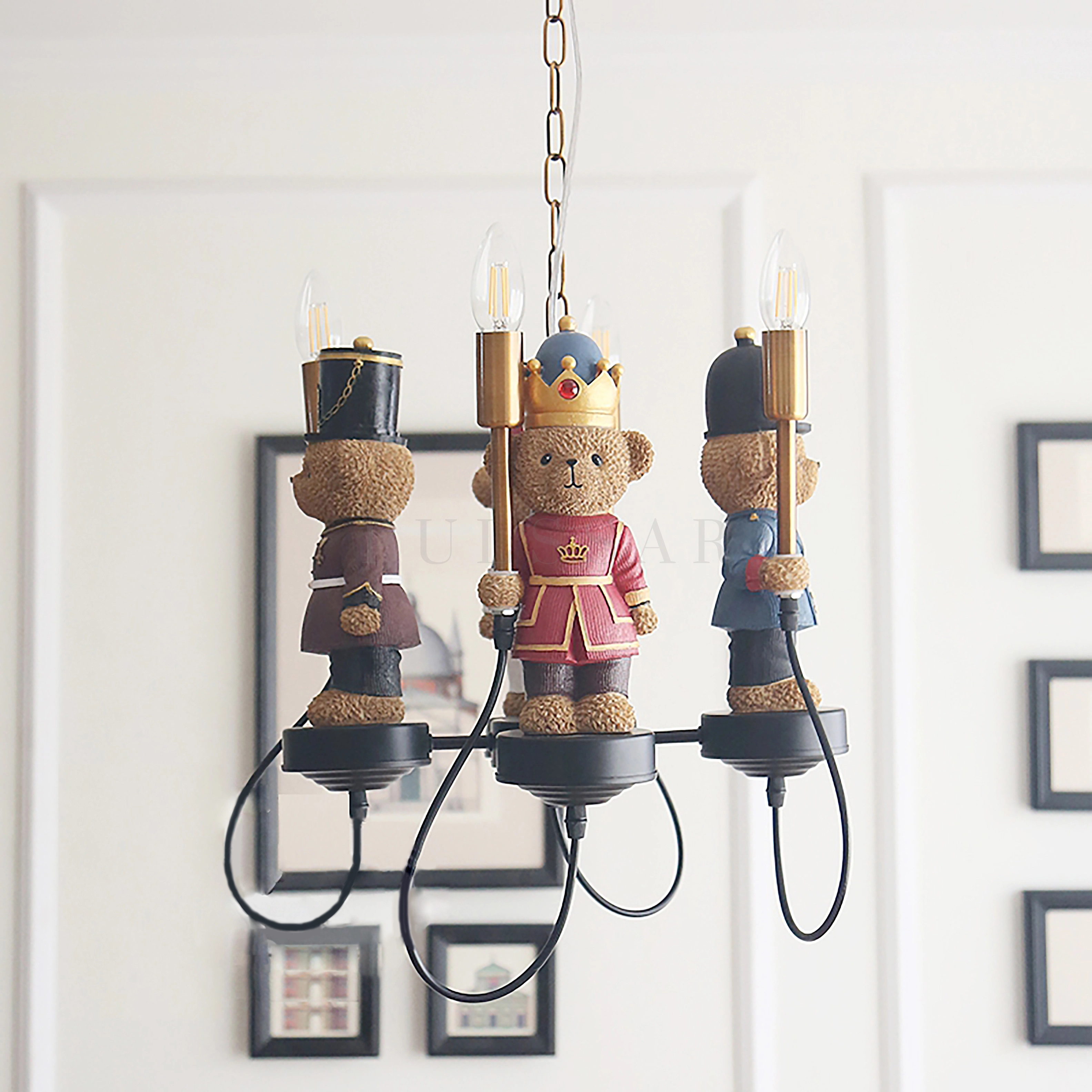 Подвесная люстра BRITISH