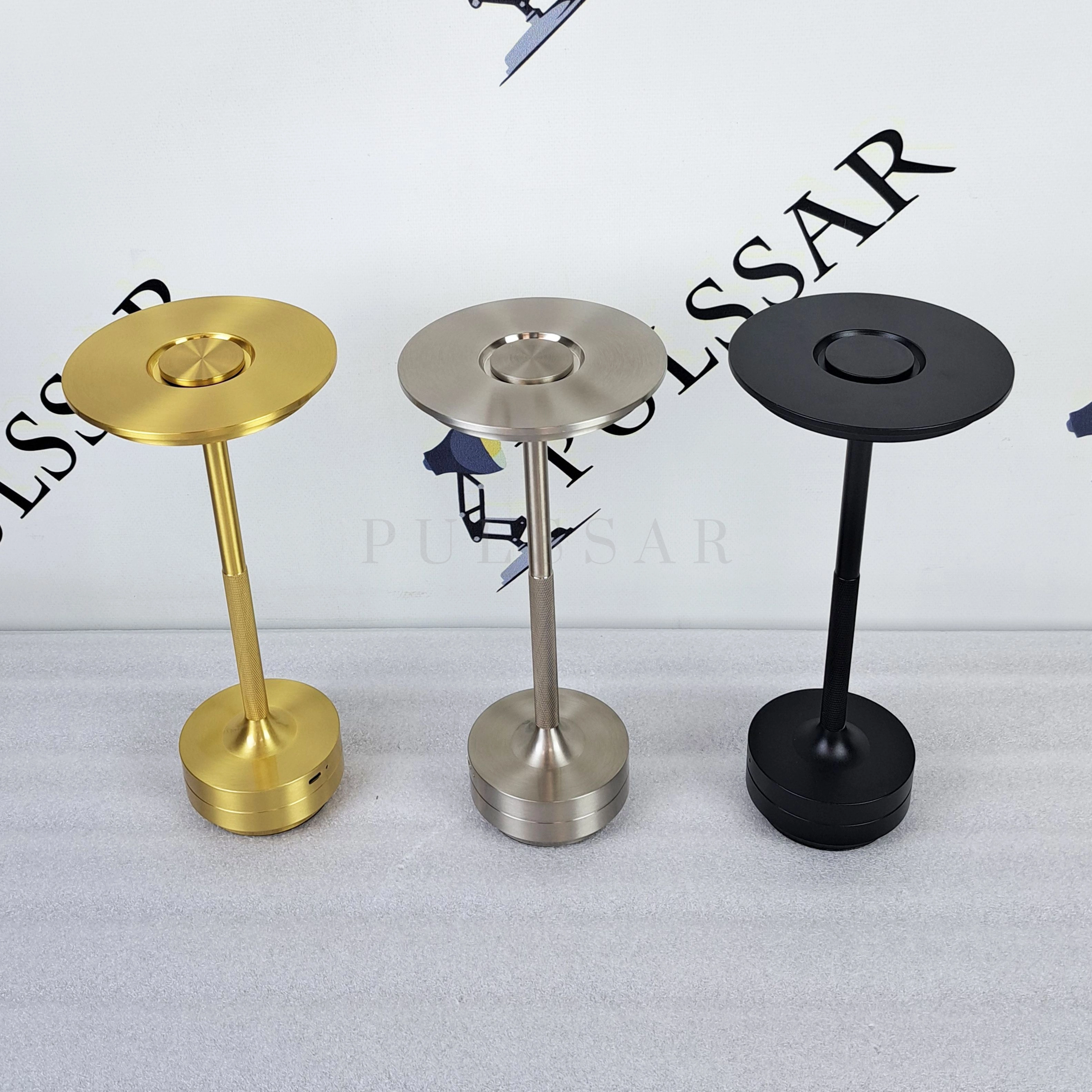 Настольная лампа ROBBI