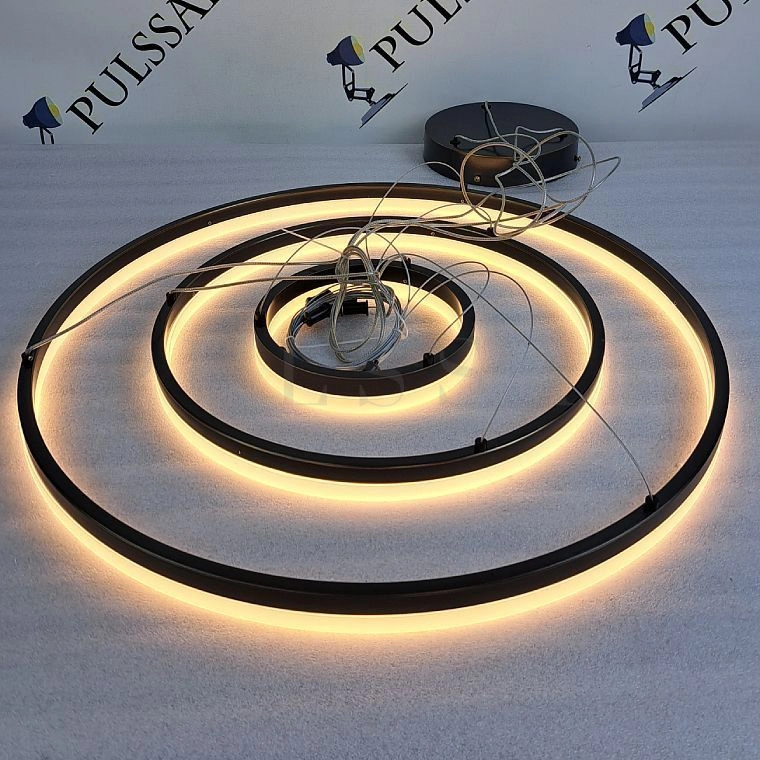 Кольцевая люстра CRUISE BLACK LUX