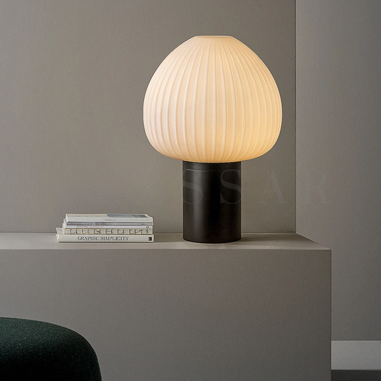 Настольная лампа VICCI