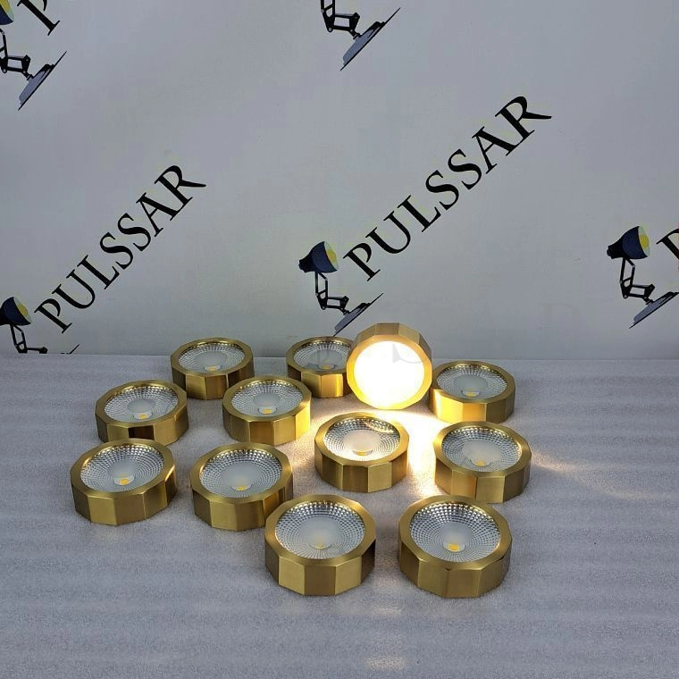 Точечный светильник MAUD