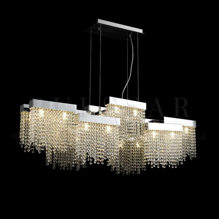 Реечная люстра RUSSEL