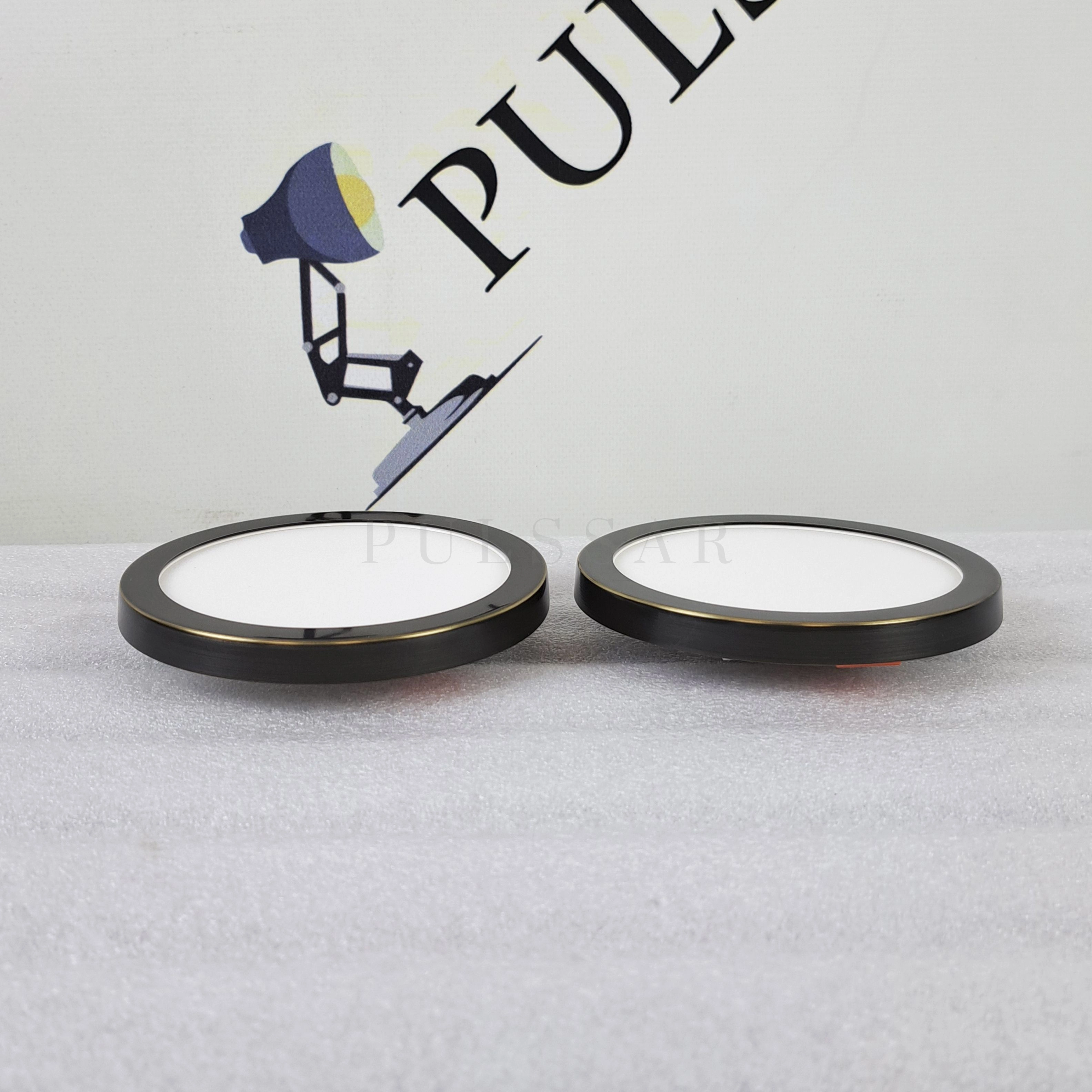 Точечный светильник HEIN