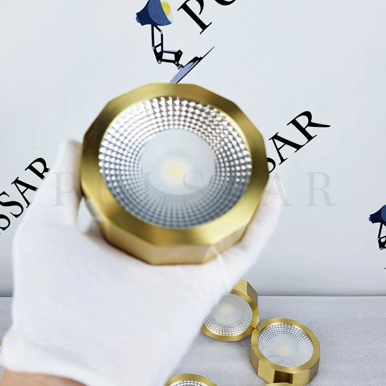 Точечный светильник MAUD