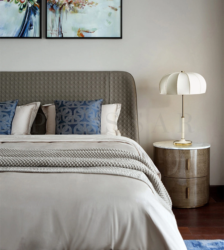 Настольная лампа AMBRA