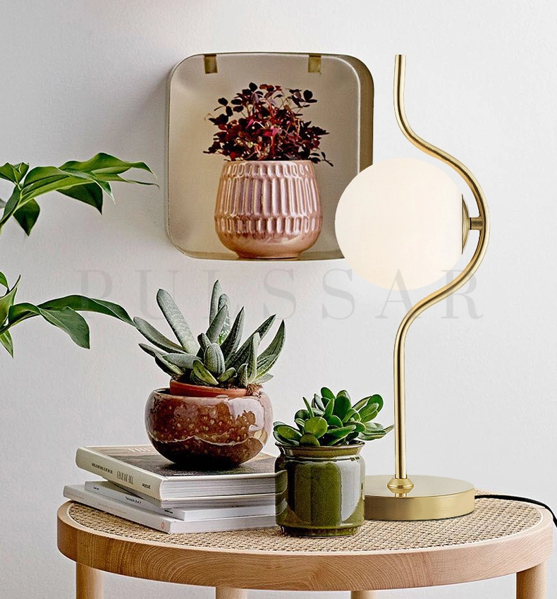 Настольная лампа WELLIG TAB