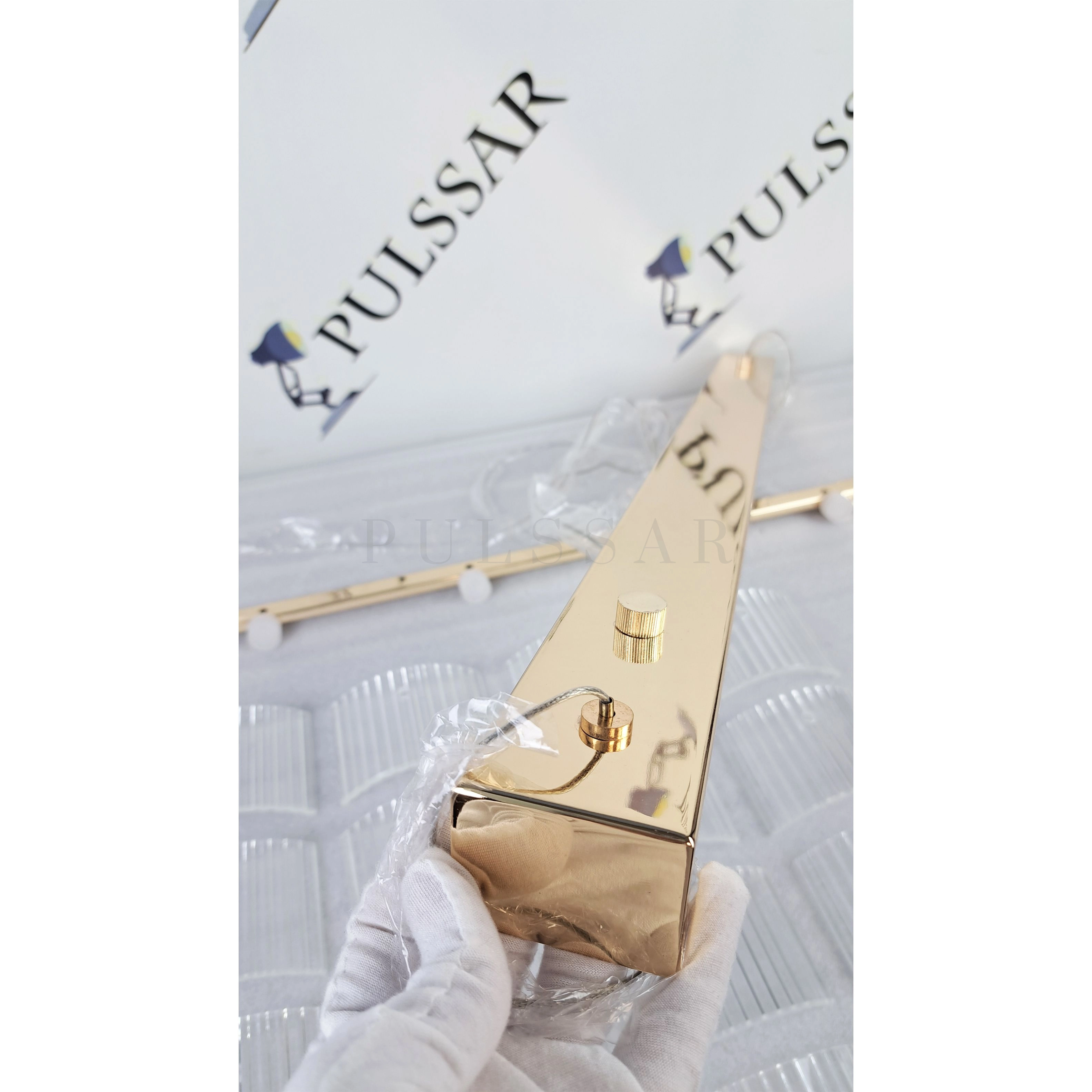 Реечная люстра NICOLETTA LONG