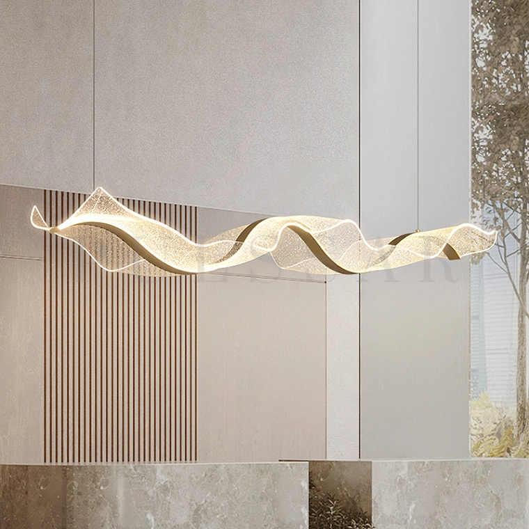 Реечная люстра LARSERIC