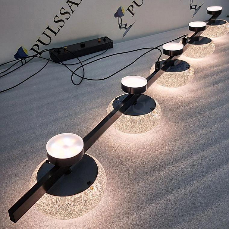 Реечная люстра TILMAN LONG