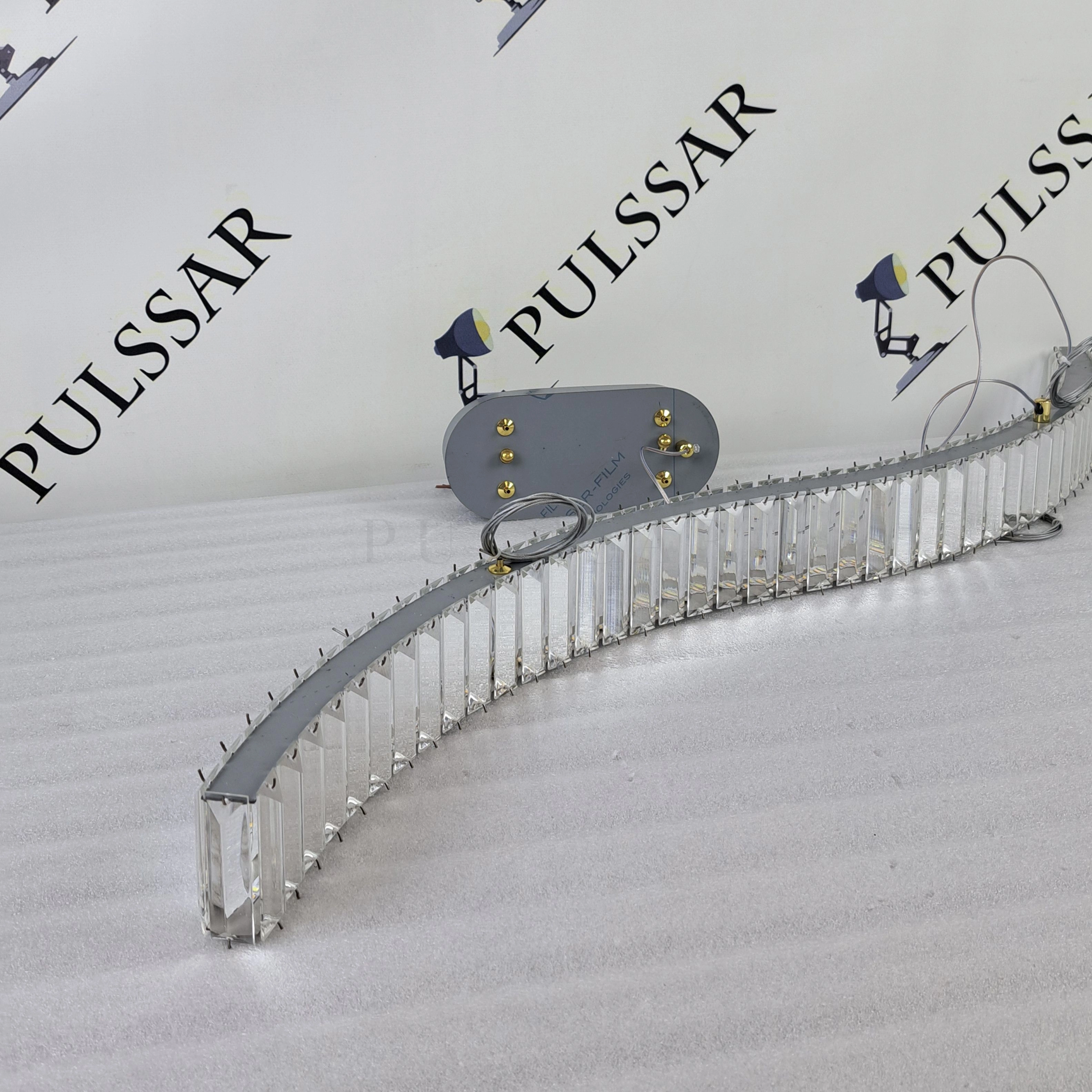 Реечная люстра BERTOLDA W