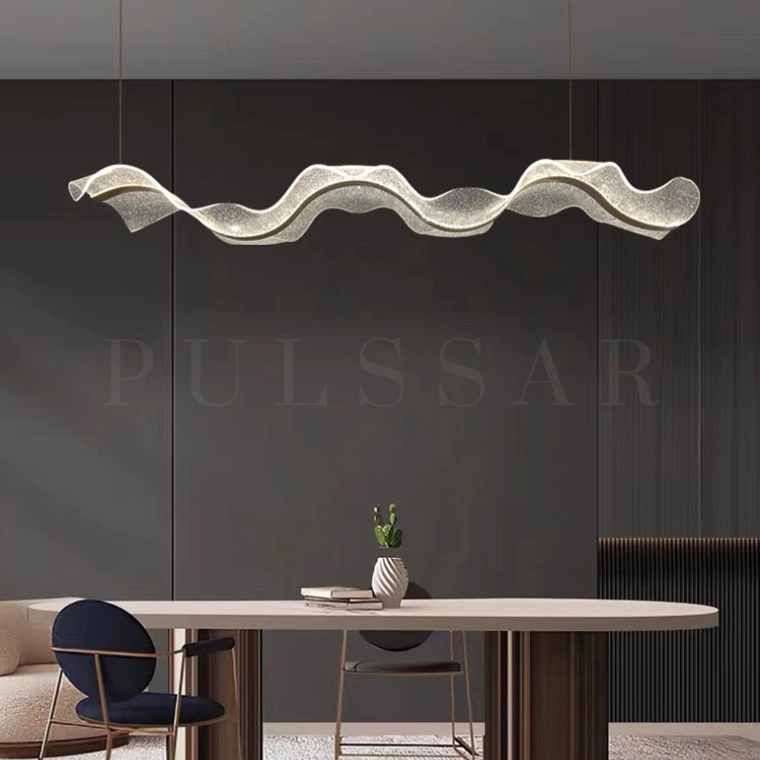 Реечная люстра LARSERIC