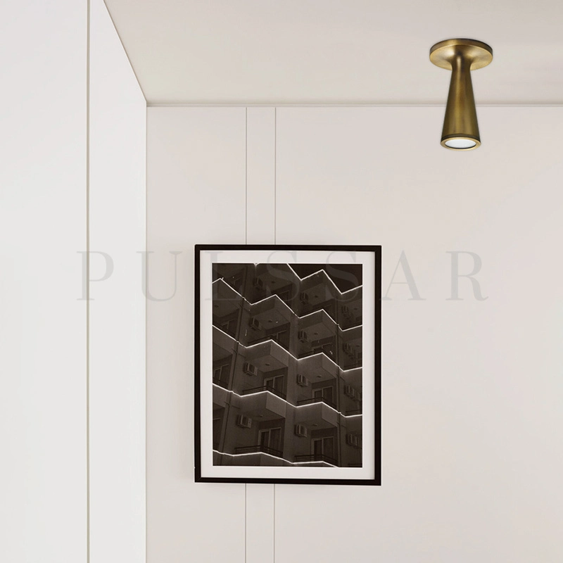 Точечный светильник META