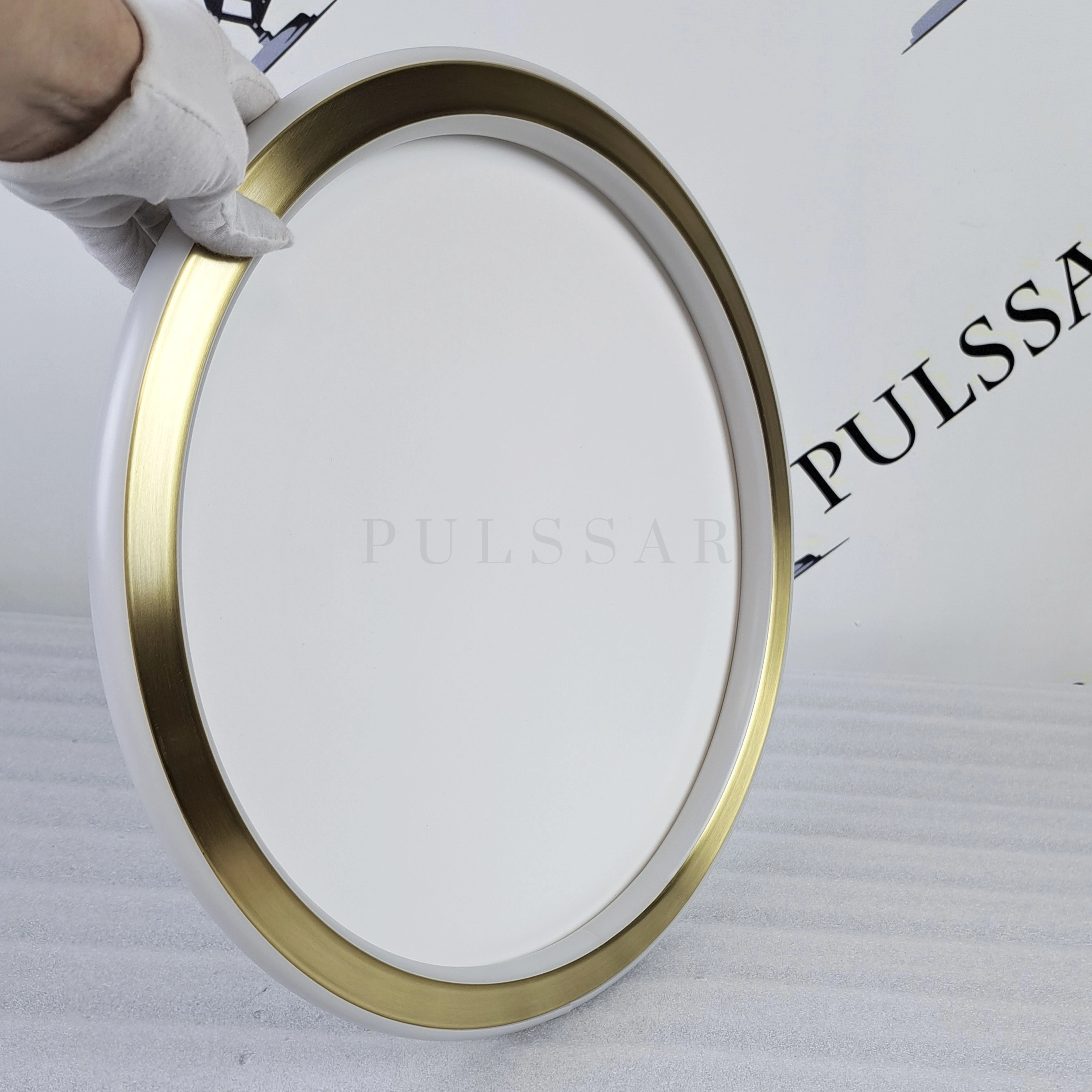 Потолочный светильник TALA