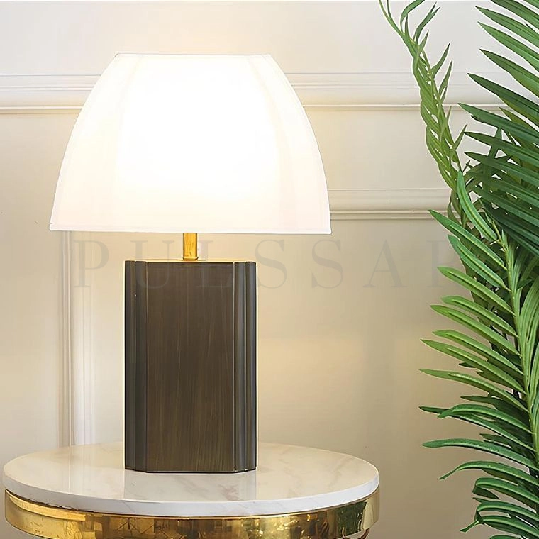 Настольная лампа GRACELAND