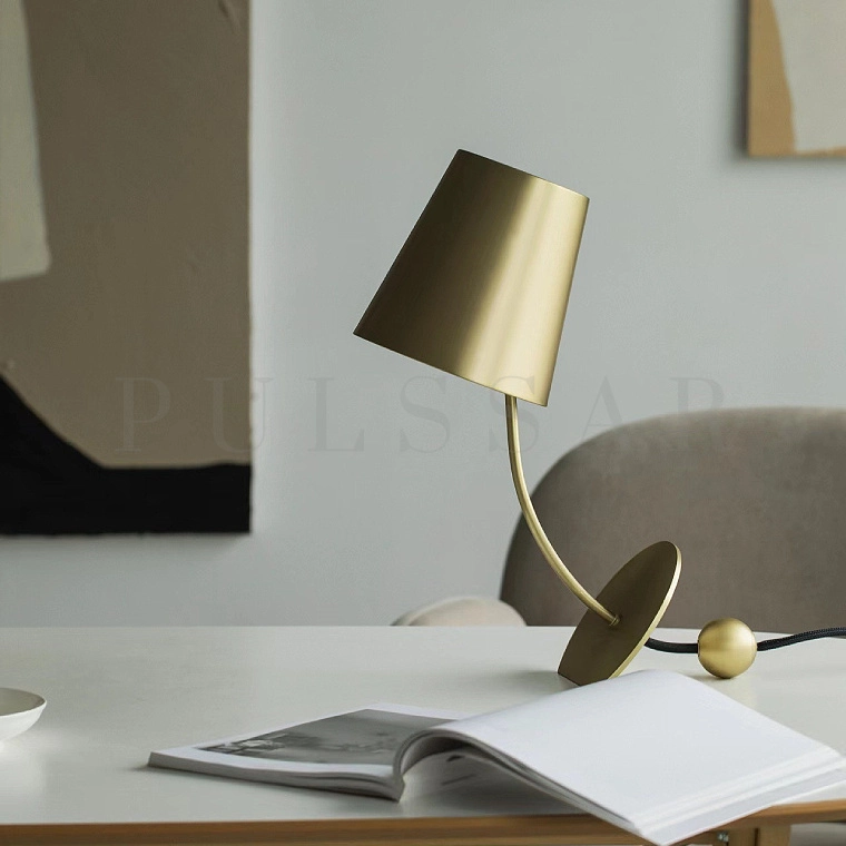 Настольная лампа TANGO