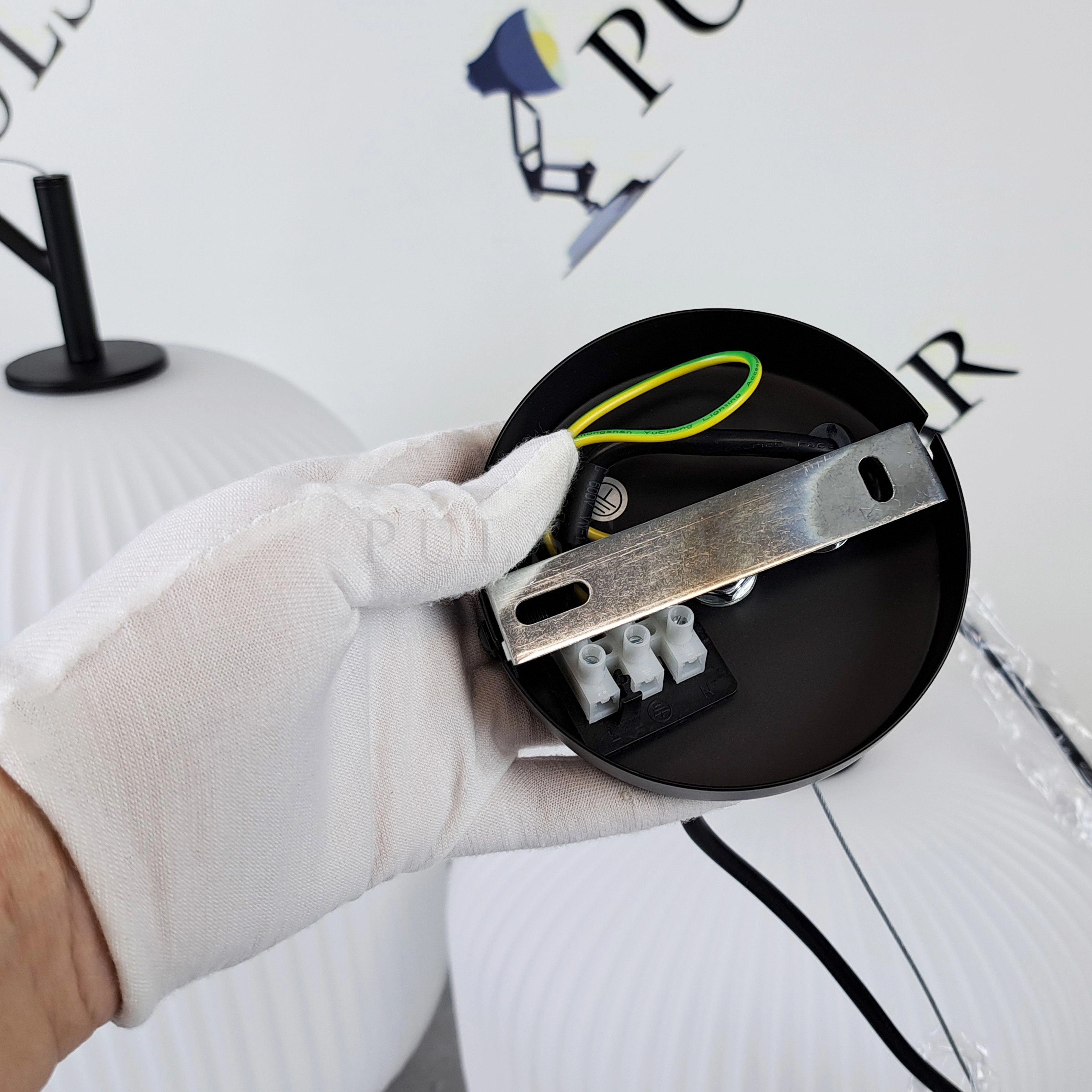 Подвесной светильник URS ONE