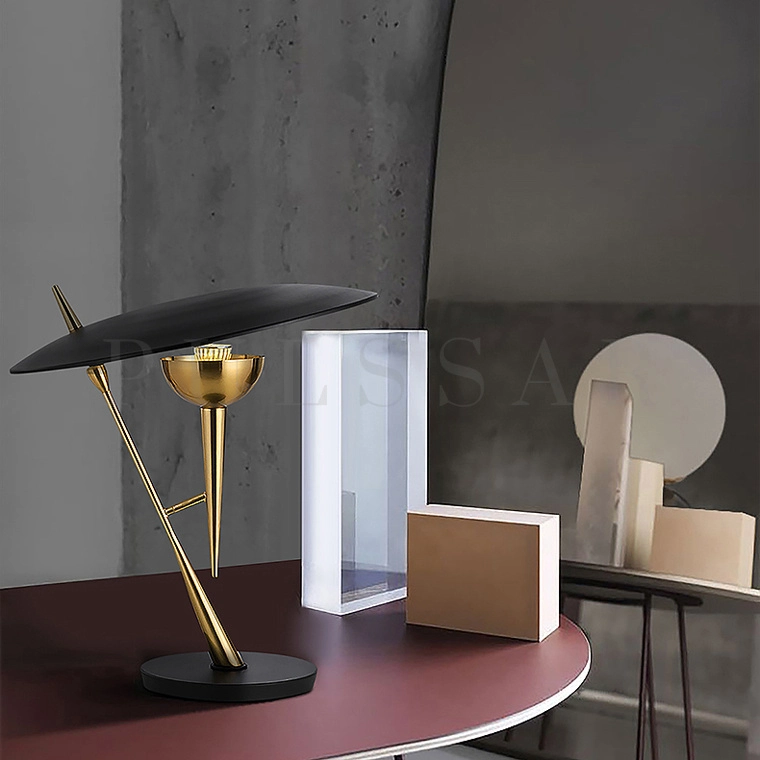 Настольная лампа LAGERDA