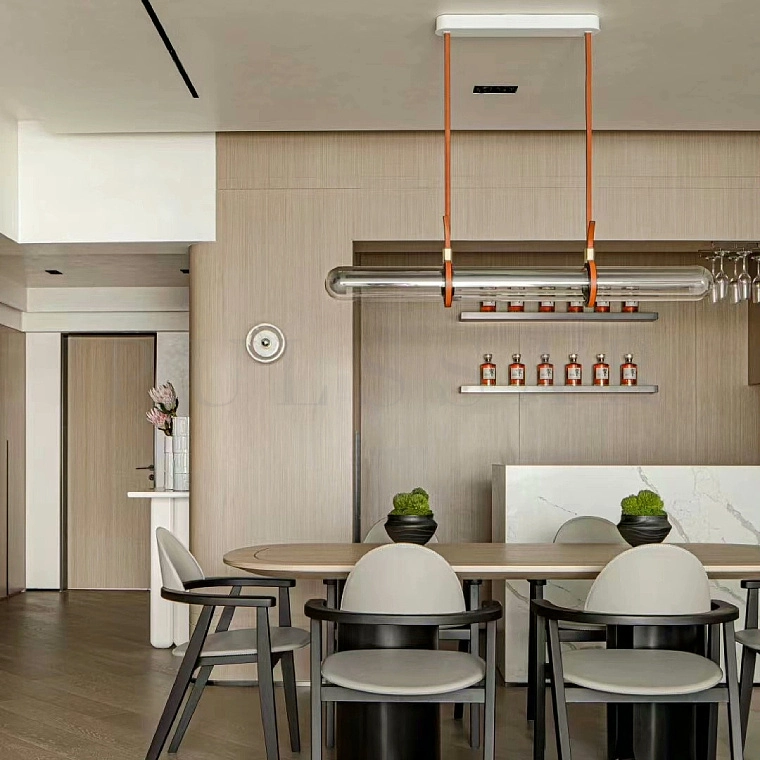 Реечная люстра FIAMMETTA