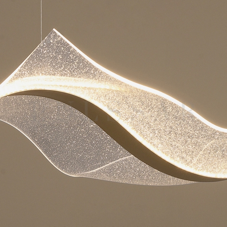 Реечная люстра LARSERIC