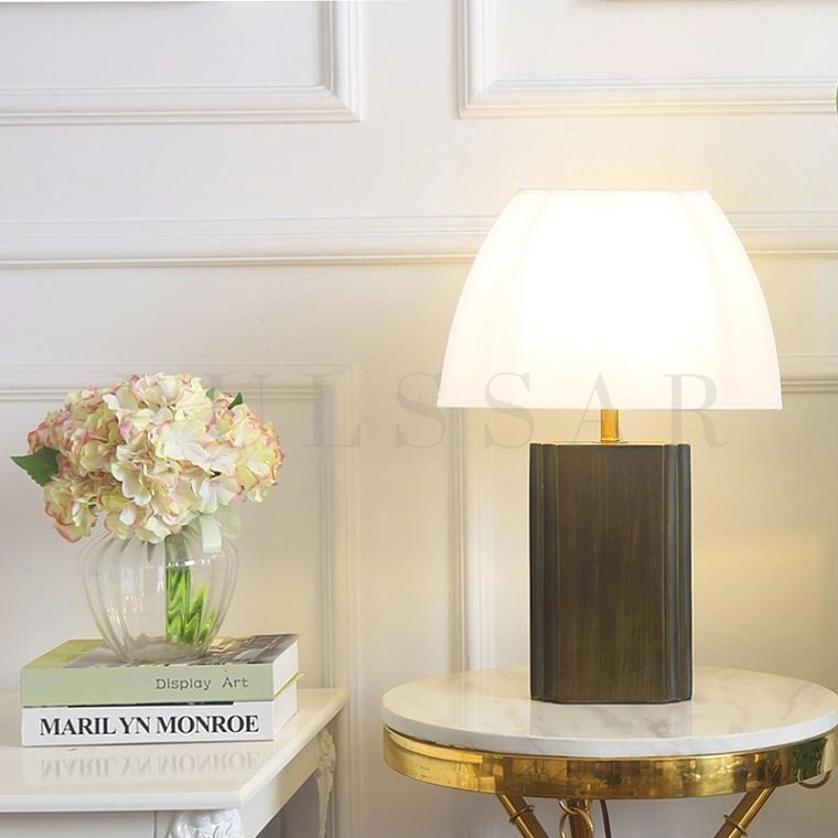 Настольная лампа GRACELAND