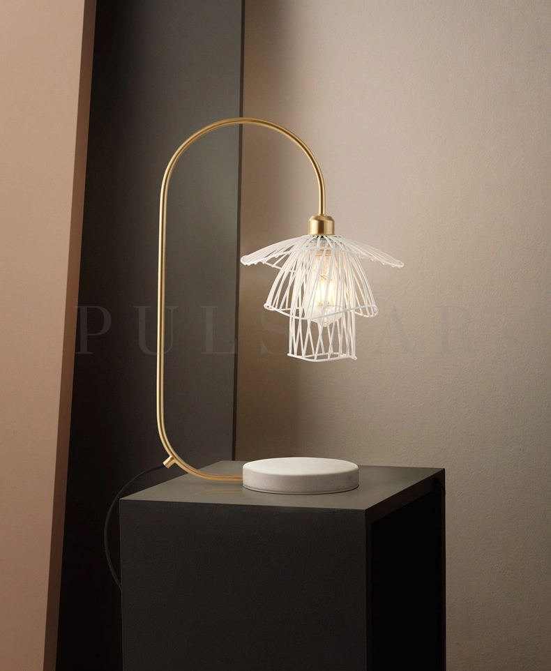 Настольная лампа MODY TAB