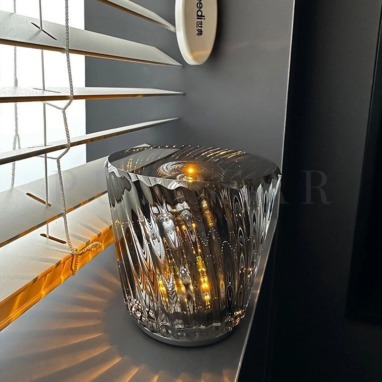 Настольная лампа KRISTA