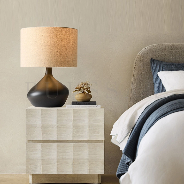 Настольная лампа SHIRASU