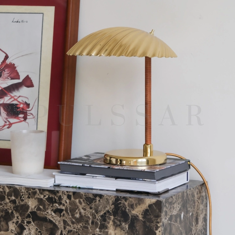 Настольная лампа CAPRICCIO