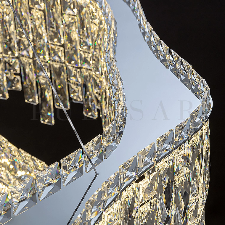 Кольцевая люстра MICHELLE B