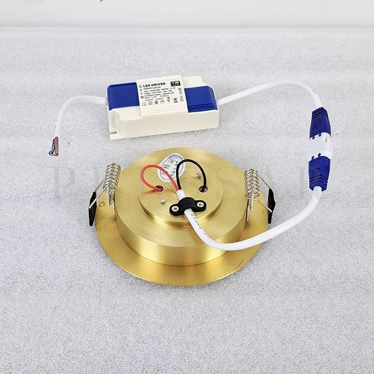 Точечный светильник ACT