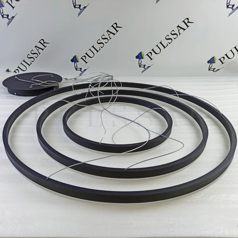 Кольцевая люстра CRUISE BLACK LITE