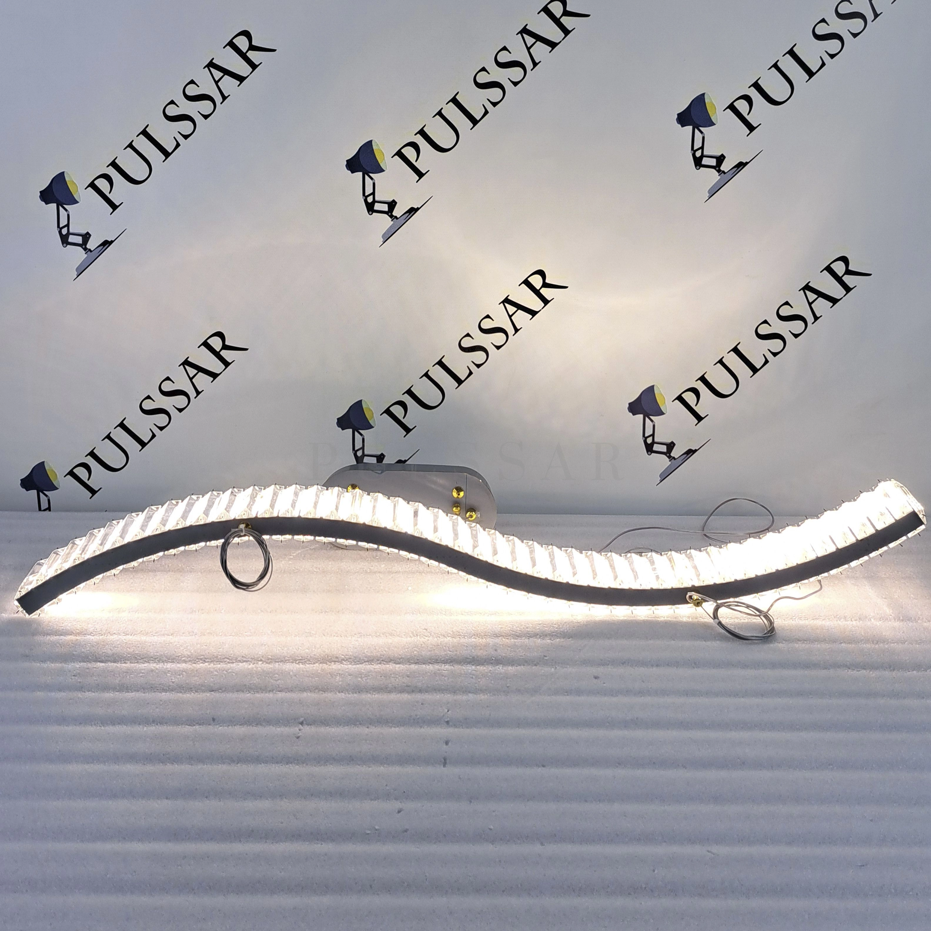 Реечная люстра BERTOLDA W