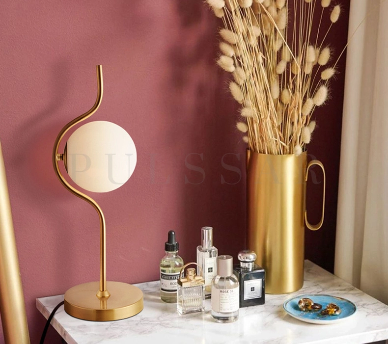 Настольная лампа WELLIG TAB