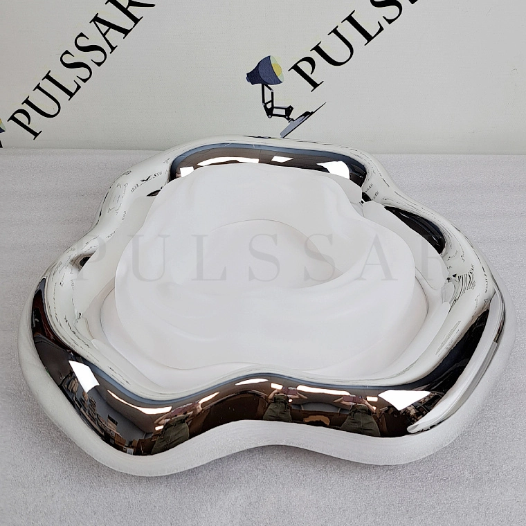 Потолочный светильник MESOS